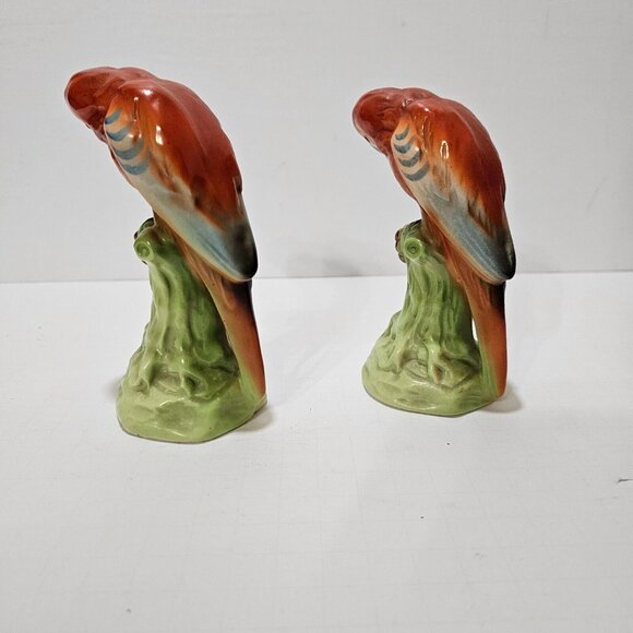 Pair of Red Parrot w/ Blue Feathers Ceramic Figurine by Czechoslovakia Pottery - Picture 4 of 7
